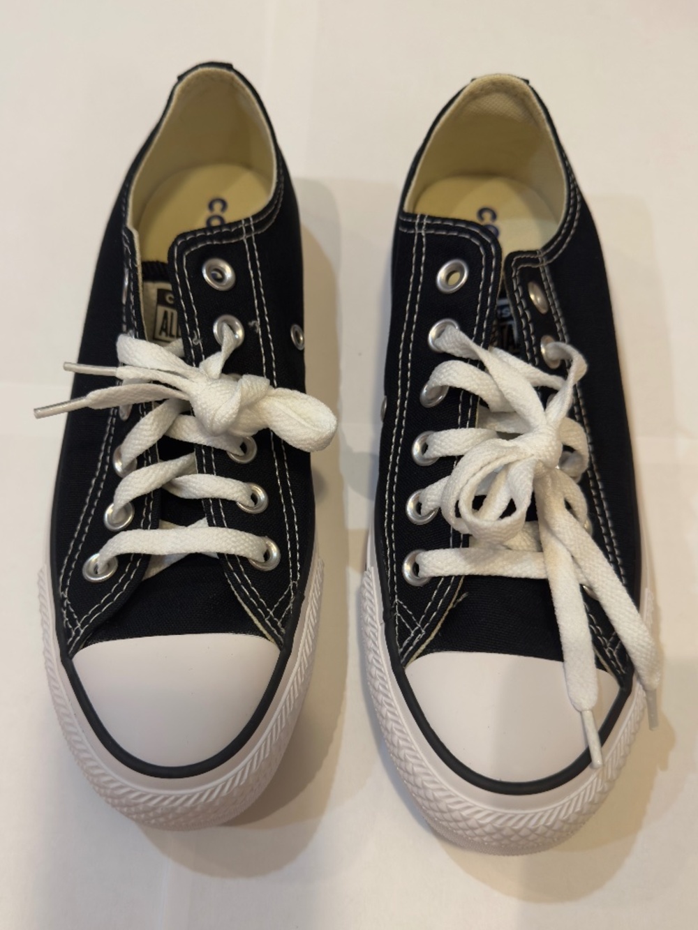 Converse Chuck Taylor All Star Ox Black – Never Worn w/ Box
